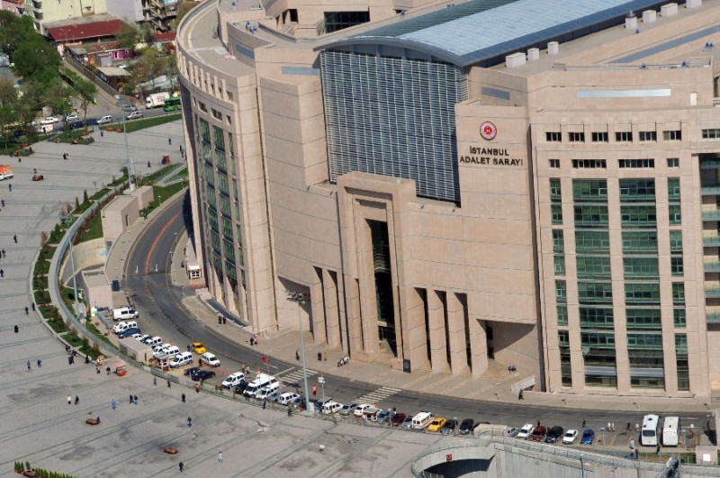 İstanbul’da uyuşturucu ve fuhuş soruşturmasında 10 kişi tutuklandı