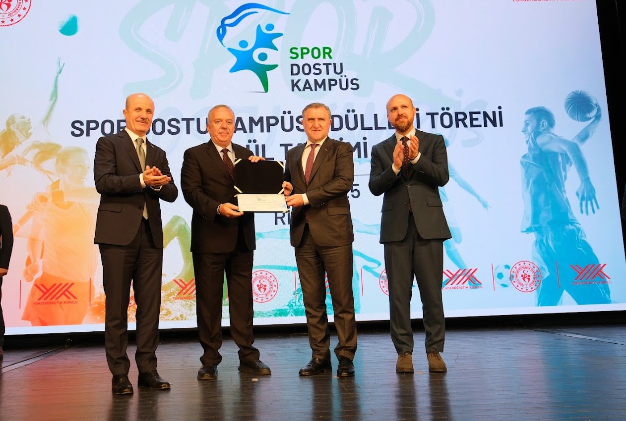 Amasya Üniversitesine “Spor Dostu Kampüs” ödülü