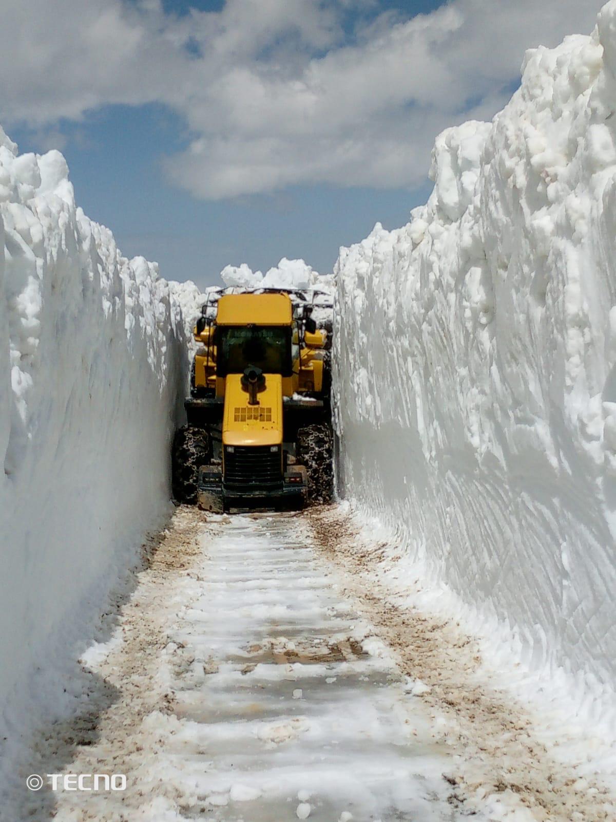 Trabzon Büyükşehir'den 3 bin 200 rakımda karla mücadele