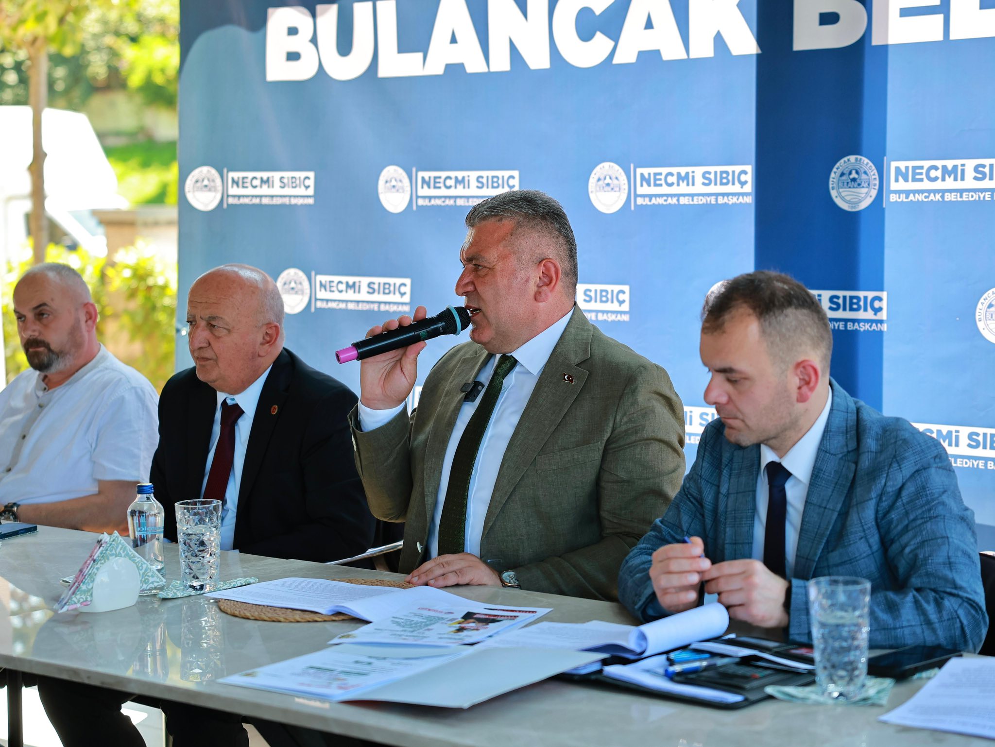 Necmi Sıbıç: "Bilgi sahibi olmadan fikir sahibi olunmaz"