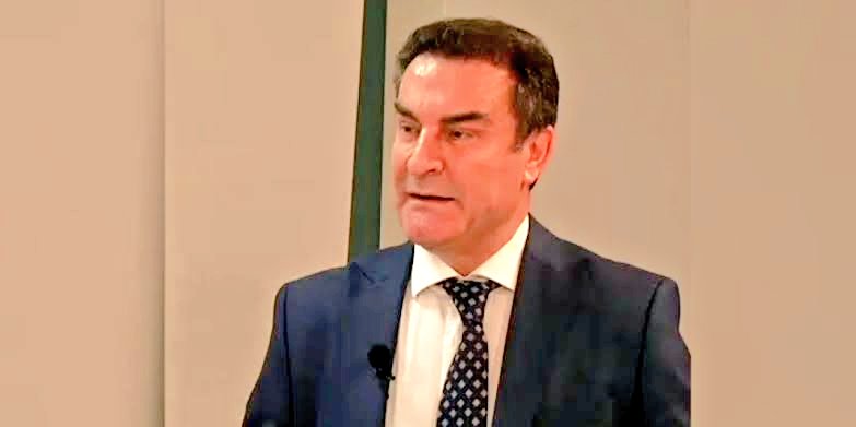 Zakir Avşar: Siyaset üretemeyen gürültü üretir