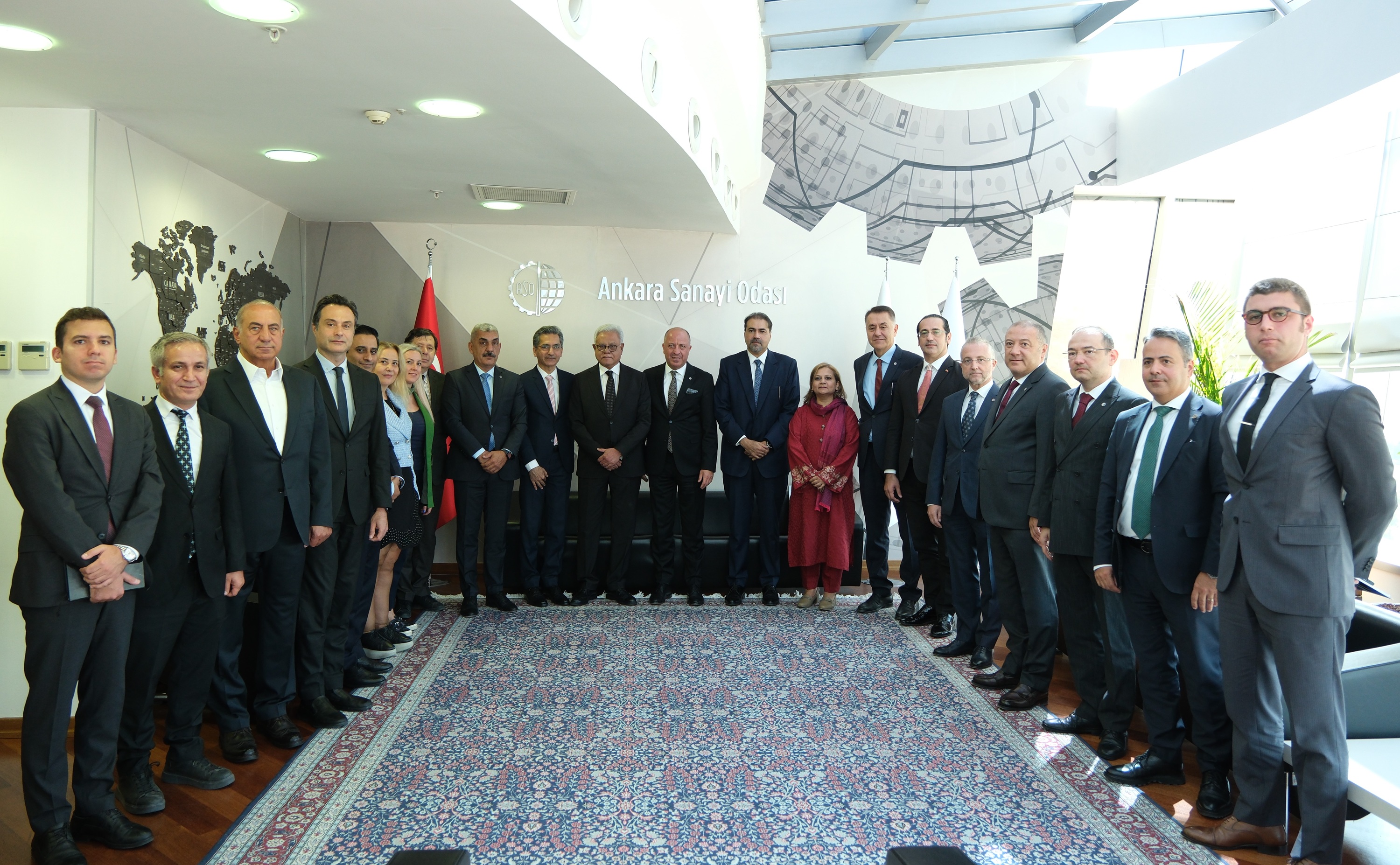 ASO’da Türkiye-Pakistan ekonomik iş birliği masaya yatırıldı