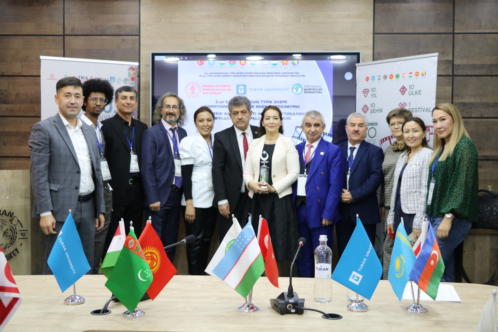 Türk Dünyası Almatı’da buluştu