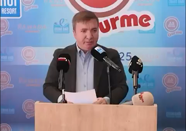 Vali'nin Yardımcısına teşekkürü duygulandırdı