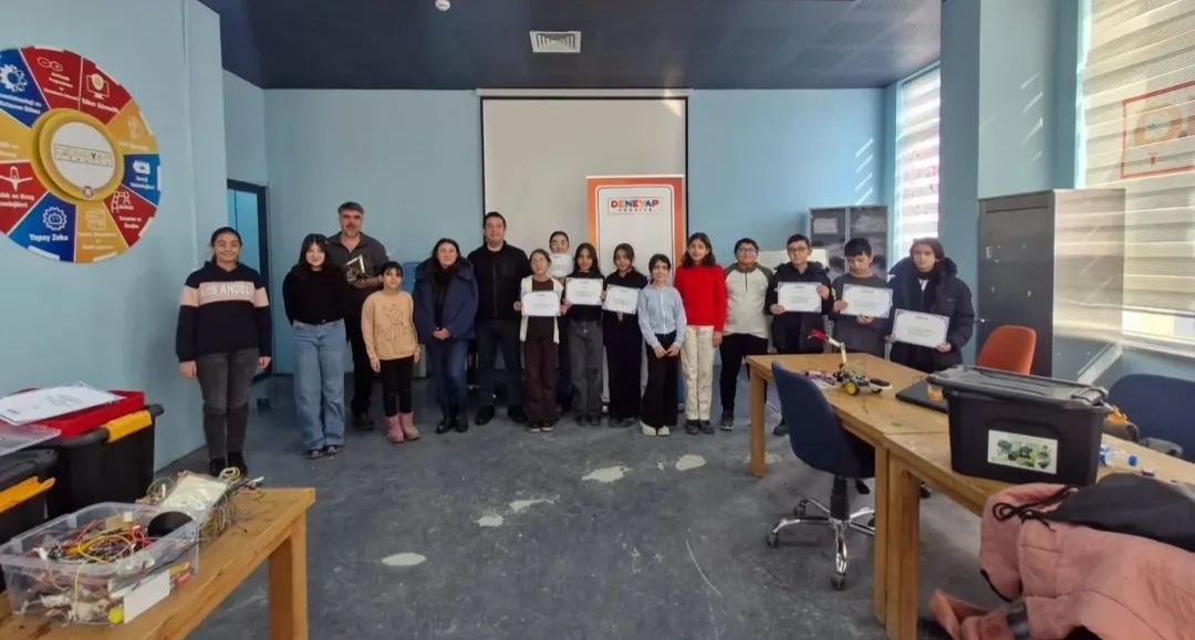 Kars’ta geleceğin teknoloji liderleri sahneye çıktı