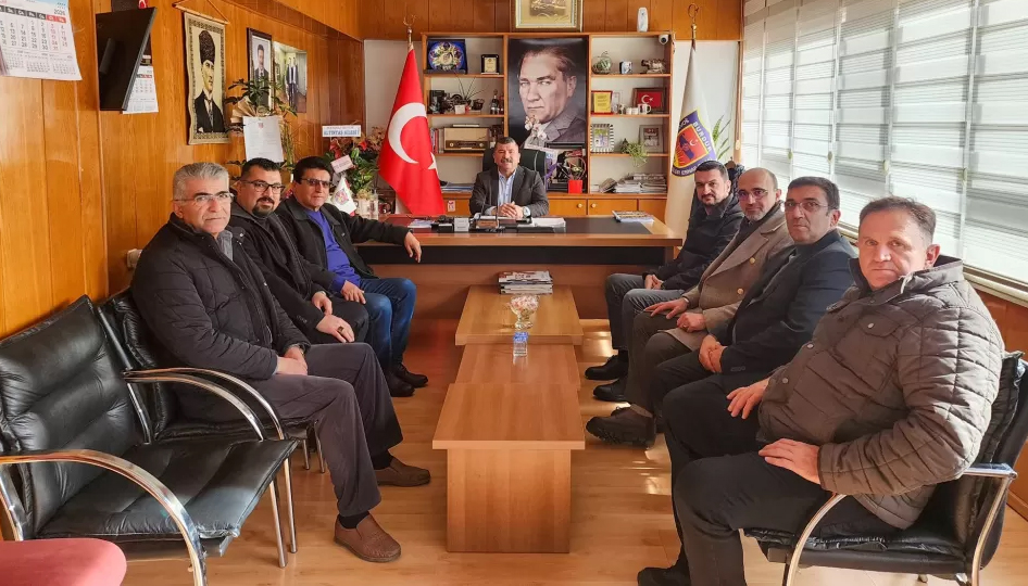 AK Parti Burdur'dan esnaf odalarına 'Hayırlı Olsun' ziyareti