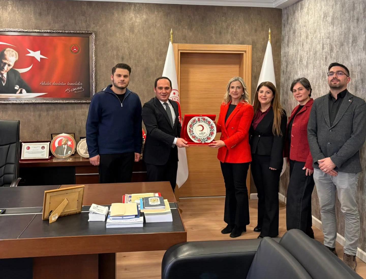 Kızılay Kars’tan adli makamlara ziyaret