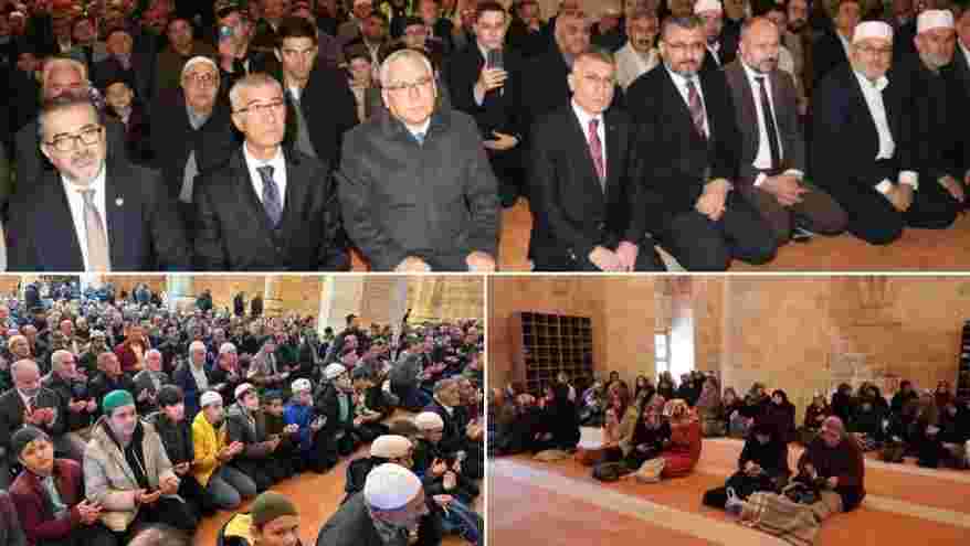 Divriği Ulu Camii ve Darüşşifası, 9 yılın ardından ibadete açıldı
