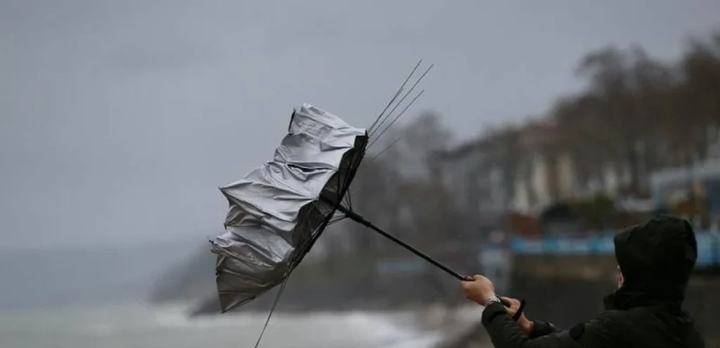 Marmara ve Ege Denizi’nde fırtına uyarısı