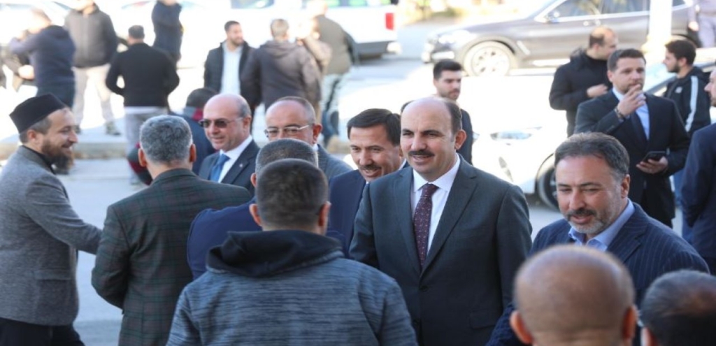 Konya’da belediye başkanları Beyşehirliler Yapıcı Camii’nde