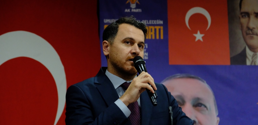 Ak Parti Van İl Başkanı Güray, Bahçesaray Kongresinde kenetlenme mesajı verdi