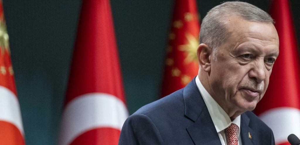 Cumhurbaşkanı Erdoğan’dan Özgür Özel ve Ekrem İmamoğlu’na tazminat davası