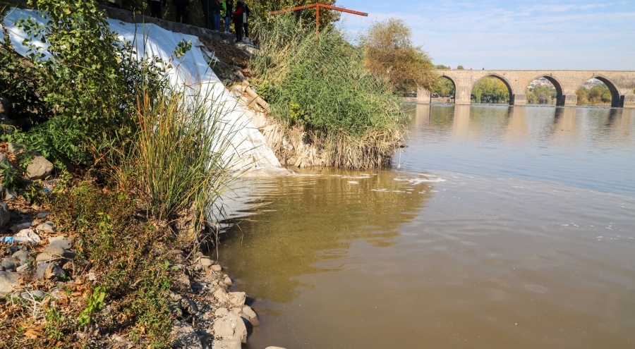 Dicle Nehri’ni kirleten işletmelere ceza!