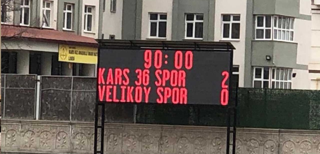 Kars 36 Spor, Kopuzlar Vakfı Veliköyspor’u 2-0 yendi