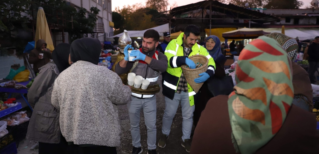 Ordu Büyükşehir Belediyesi’nden esnafa sıcak ikrâm