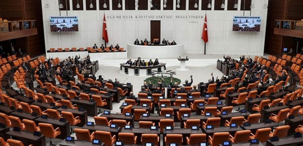 Noterlik Kanunu ile Bazı Kanunlarda Değişiklik Yapılmasına Dair Kanun TBMM’den geçti